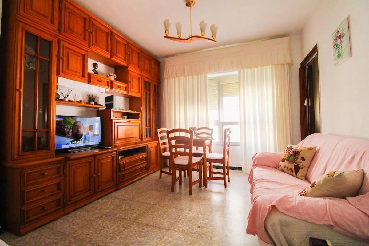 Appartamento Three Bedrooms In La Caleta Cadice