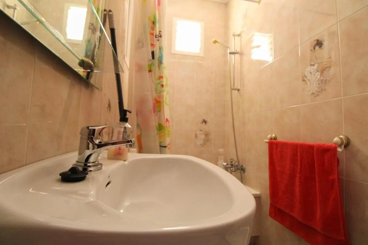 Appartamento Three Bedrooms In La Caleta Cadice